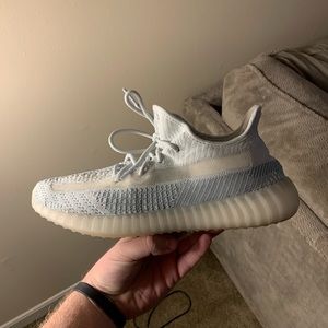 Yeezy 350 V2 Cloud White Non-Reflective